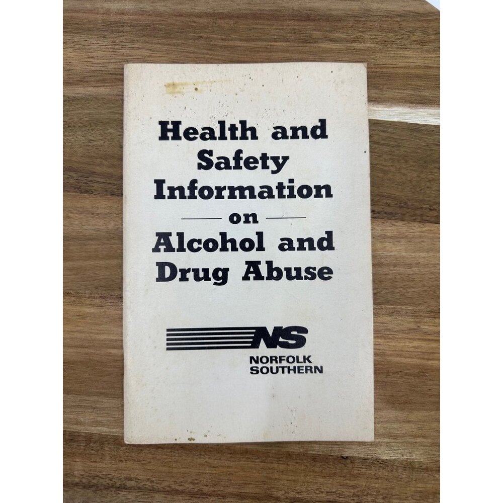 Hazardous Materials Regulations &‎ Norfolk Southern Safety Information Railroad